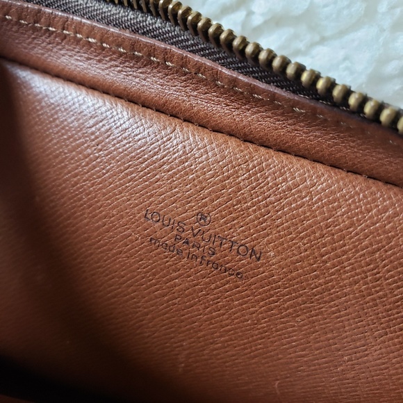 Louis Vuitton Marly Bandouliere - Picture 3 of 15